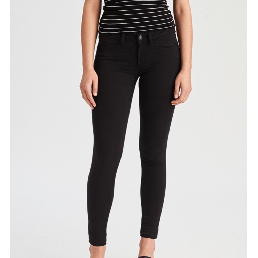 AEO black jeggings